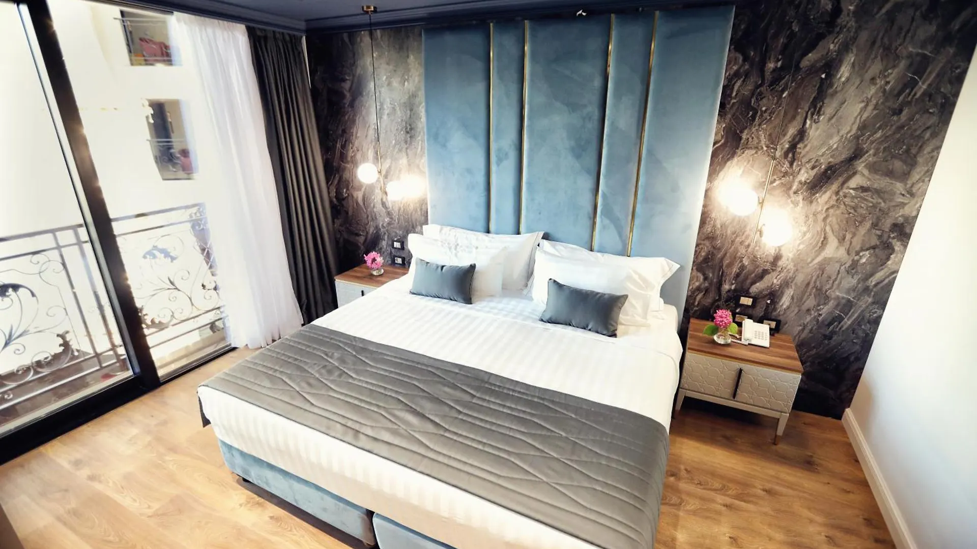 Resort Luxury Premium Finese Hotel Golem