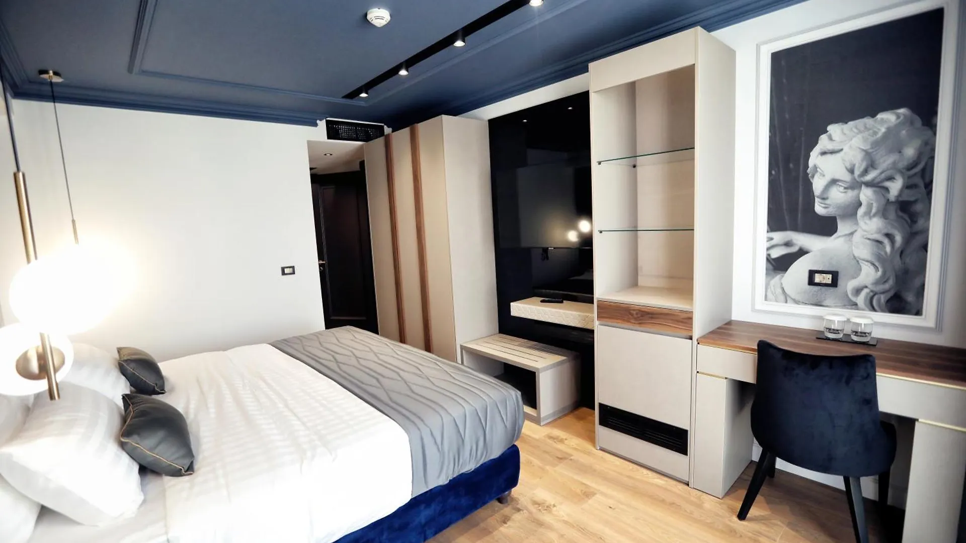 Luxury Premium Finese Hotel Golem  0*, Golem (Tirana)